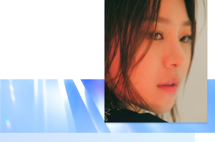 Singer-Songwriter ROO
